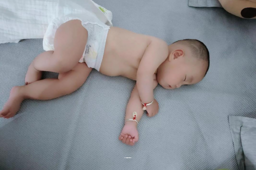 永城怀孕多久肚子会胀气
